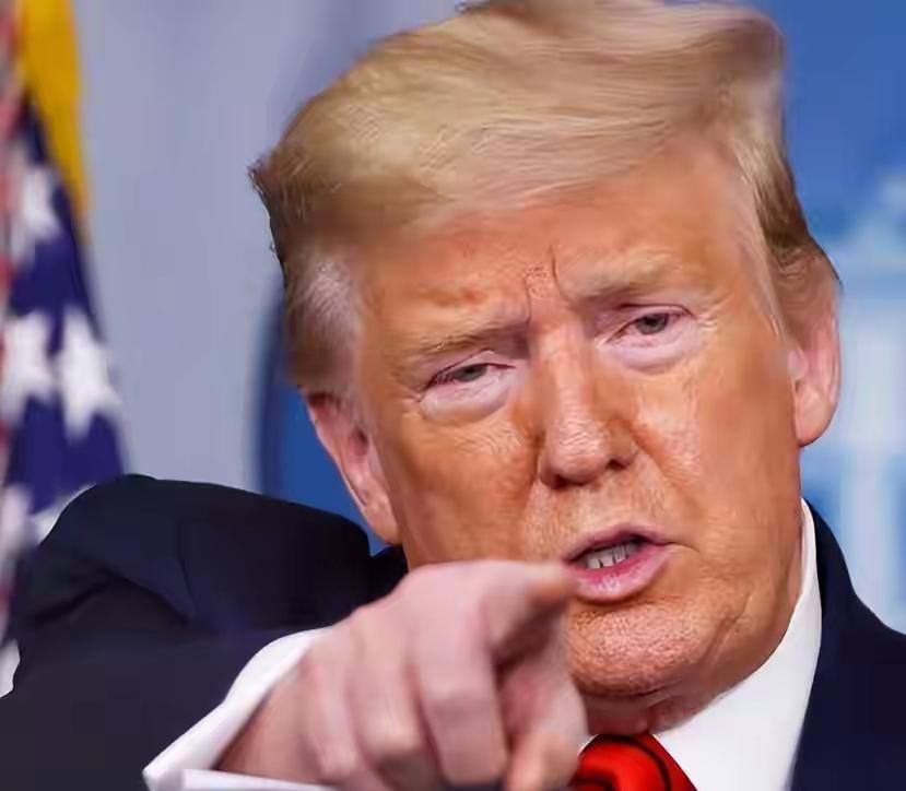 美国四大前总统已联手，打响扳倒特朗普的第一枪。四个美国前总统坐在一起，这本身就是