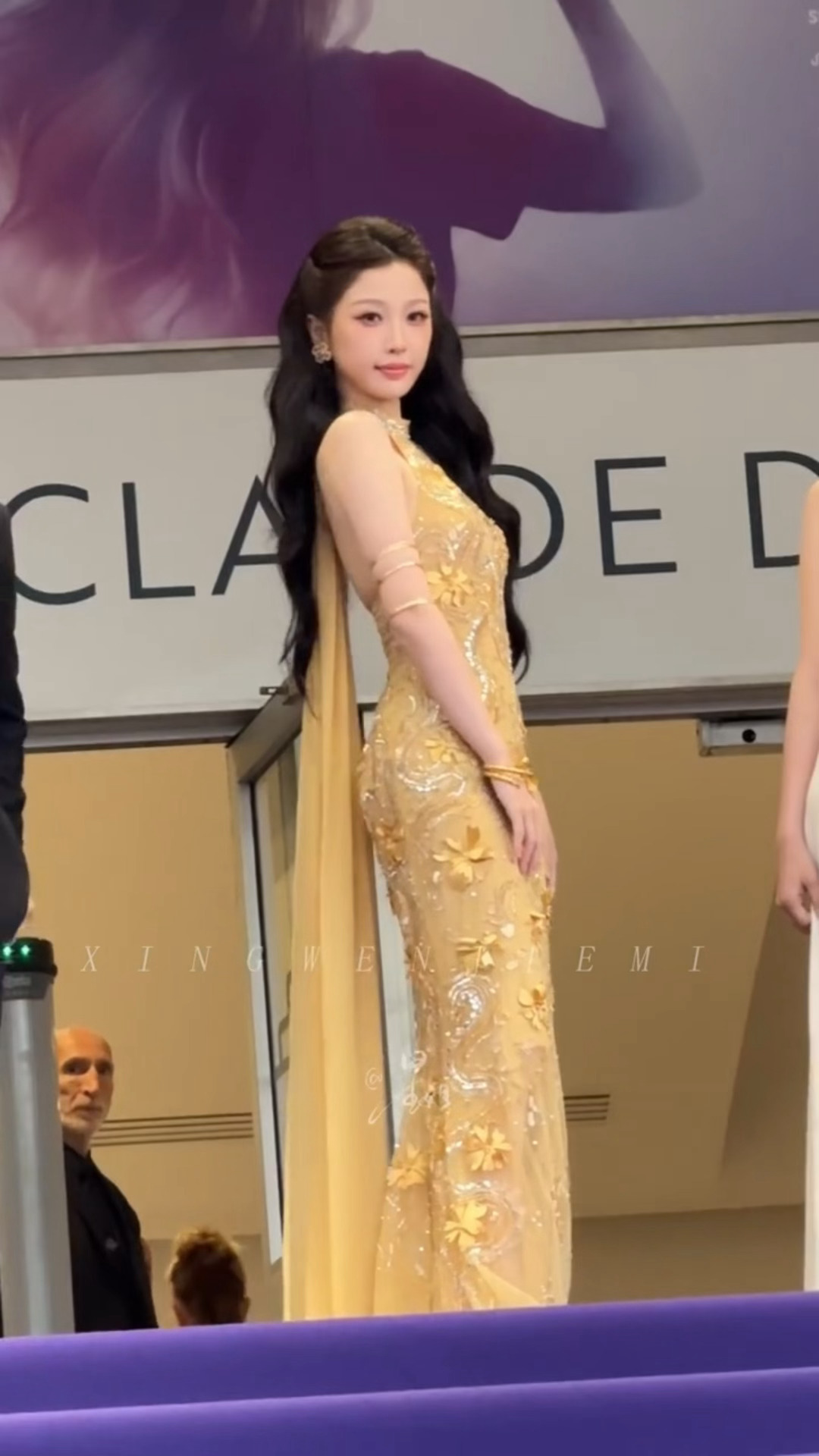 有人懂虞书欣笑的这一下吗我女神我妈妈🥰😍😘 