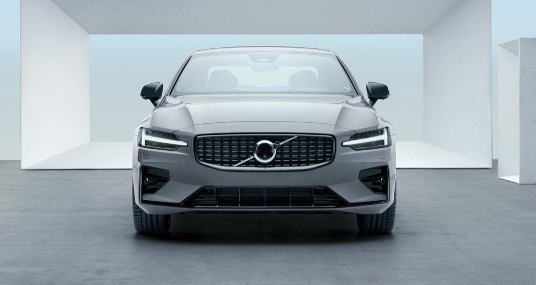 26 款沃尔沃 S60来了，30.69 万-38.49 万元，价格没变。 B4 