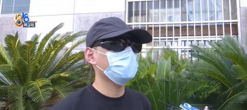 在我不知情的情况下，她就把我的裤子…沐足店做推拿，拍下技师不当举动；涉事技师回应