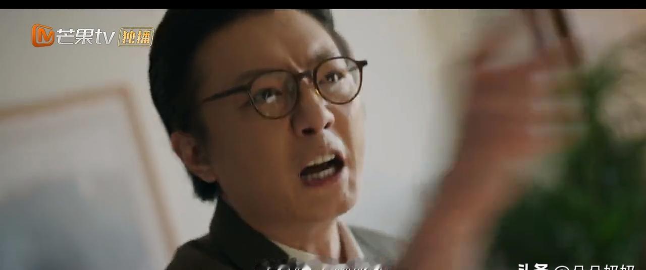 婚姻走到尽头，往往不是败给了出轨，而是毁在了一句“你靠的是我”。
刘成对元媛的