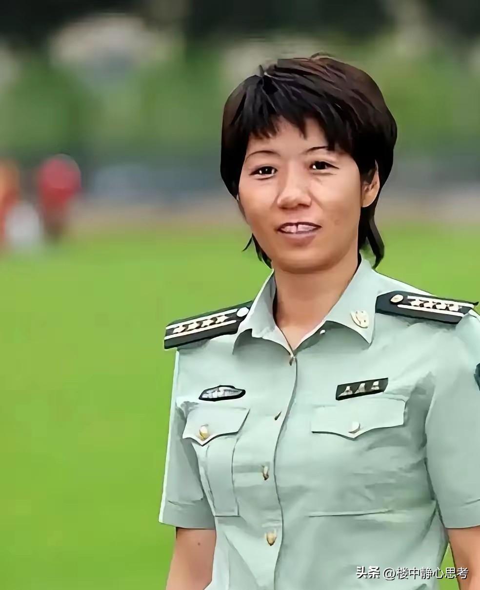 5个一等功 5个二等功 这个中国女兵 全世界找不出第二个。[大侦探皮卡丘]

王