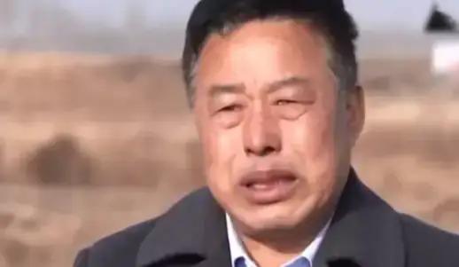 黑龙江一大爷，倾尽家产养鹅，6000只大鹅，将近大半随大雁迁徙跑路了，没想到，蛰