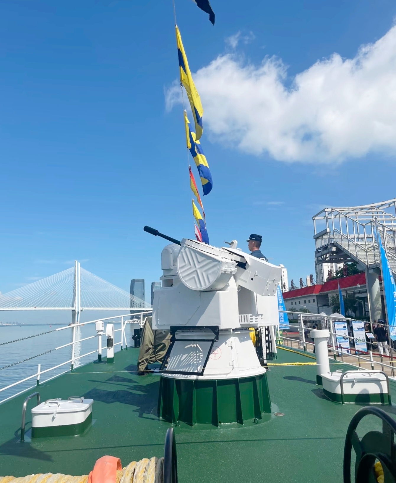海警23604舰，单30，618B型执法舰： 