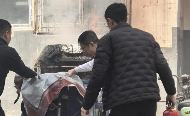 用心为客户 【平凡岗位上的不凡担当！联通人化解火患危局】近日，山西太原阳曲县的一