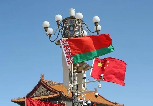 比巴铁还仗义！曾经直接把整条生产线搬到中国，核心技术全部打包转让

国际关系这桌