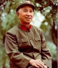 1977年，粟裕在家刚合眼休息，警卫员一句“江西老同志陈兴发求见”，让他手里的茶