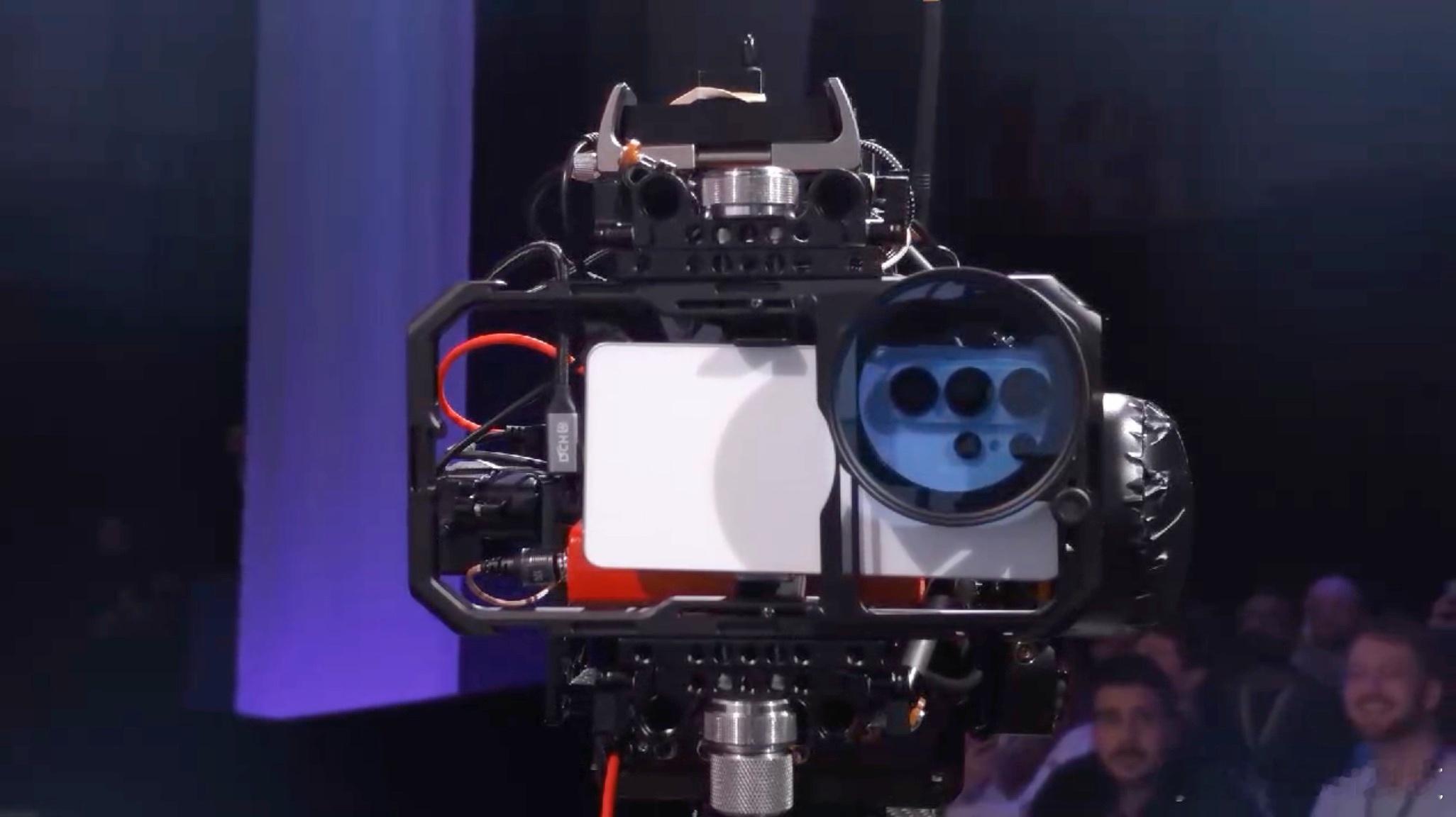 三星S26系列的影像借助AI能实现即时光效，地平线防抖，以及更专业的8K视频拍摄