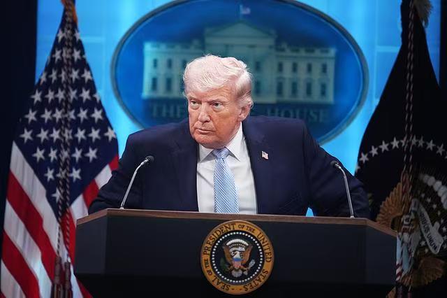 特朗普放话要轰炸阿曼，美国在中东越来越行不行了，
 特朗普最近又放出狠话，如果阿
