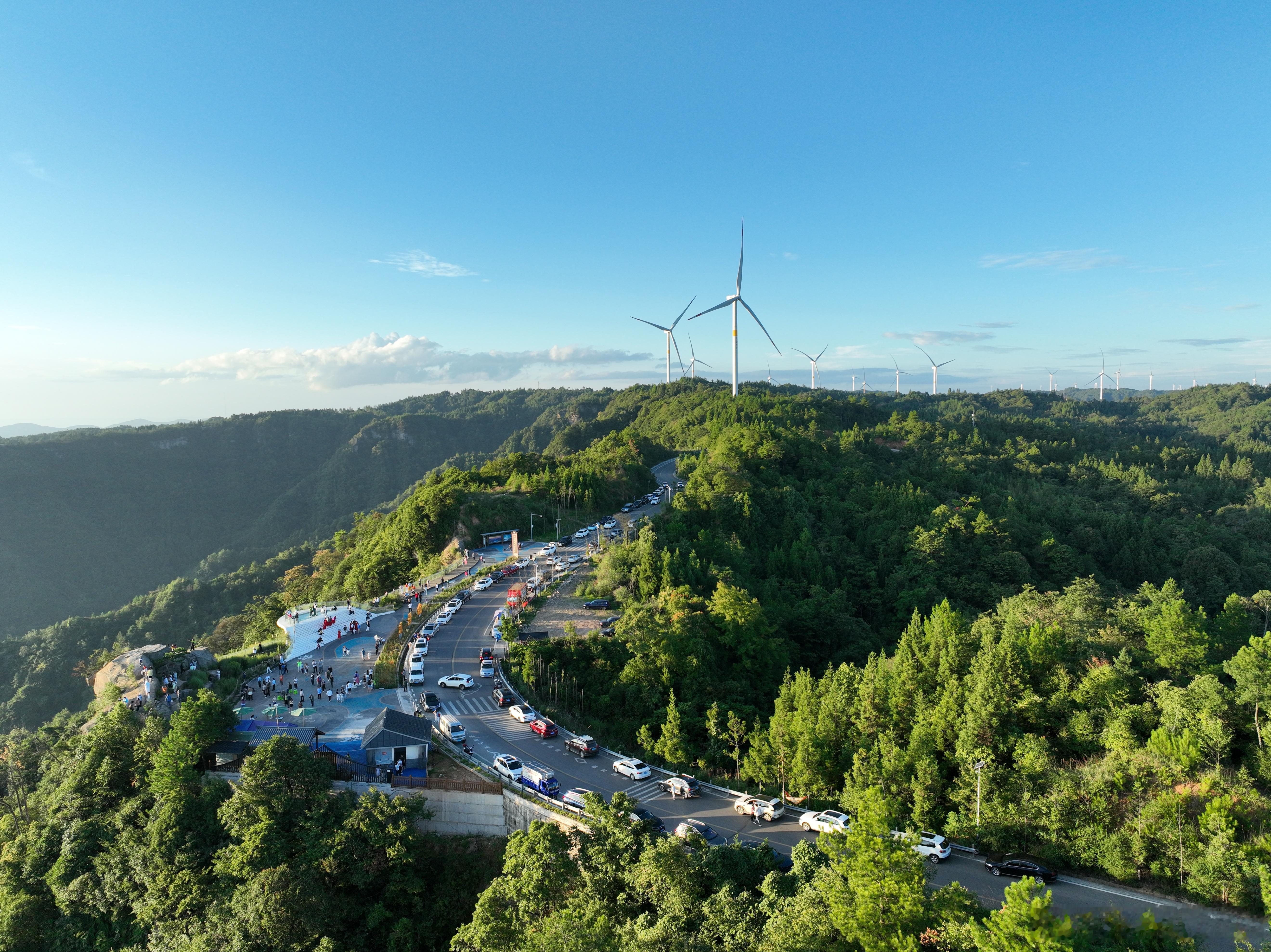 重庆夏日限定绝美晴空重庆天空颜值爆表你拍到重庆最美云朵了吗刷屏朋友圈！7月4日重