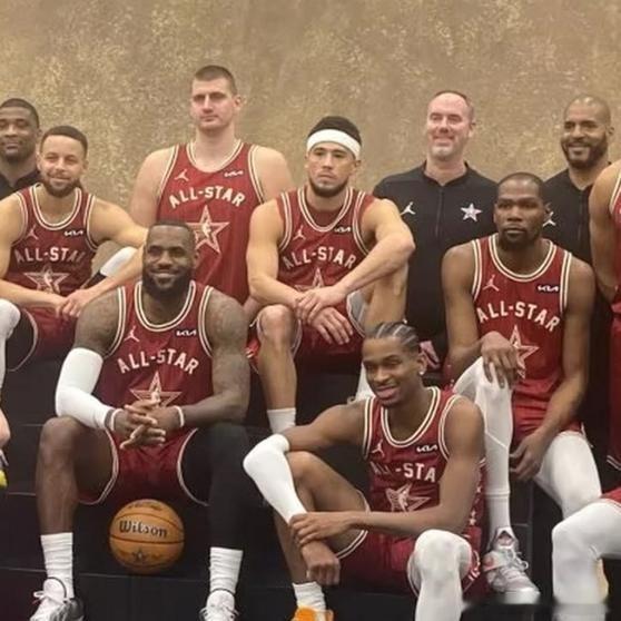 《别打了！随着2026年全明星东西部首发公布，假如他们连替补都没入选，那我真觉得