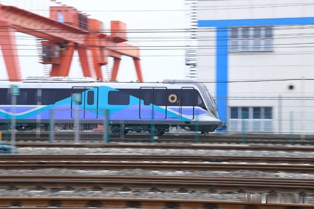 全国地铁线最长的线路，到底是上海11号线，还是成都19号线？截至2025年，全国