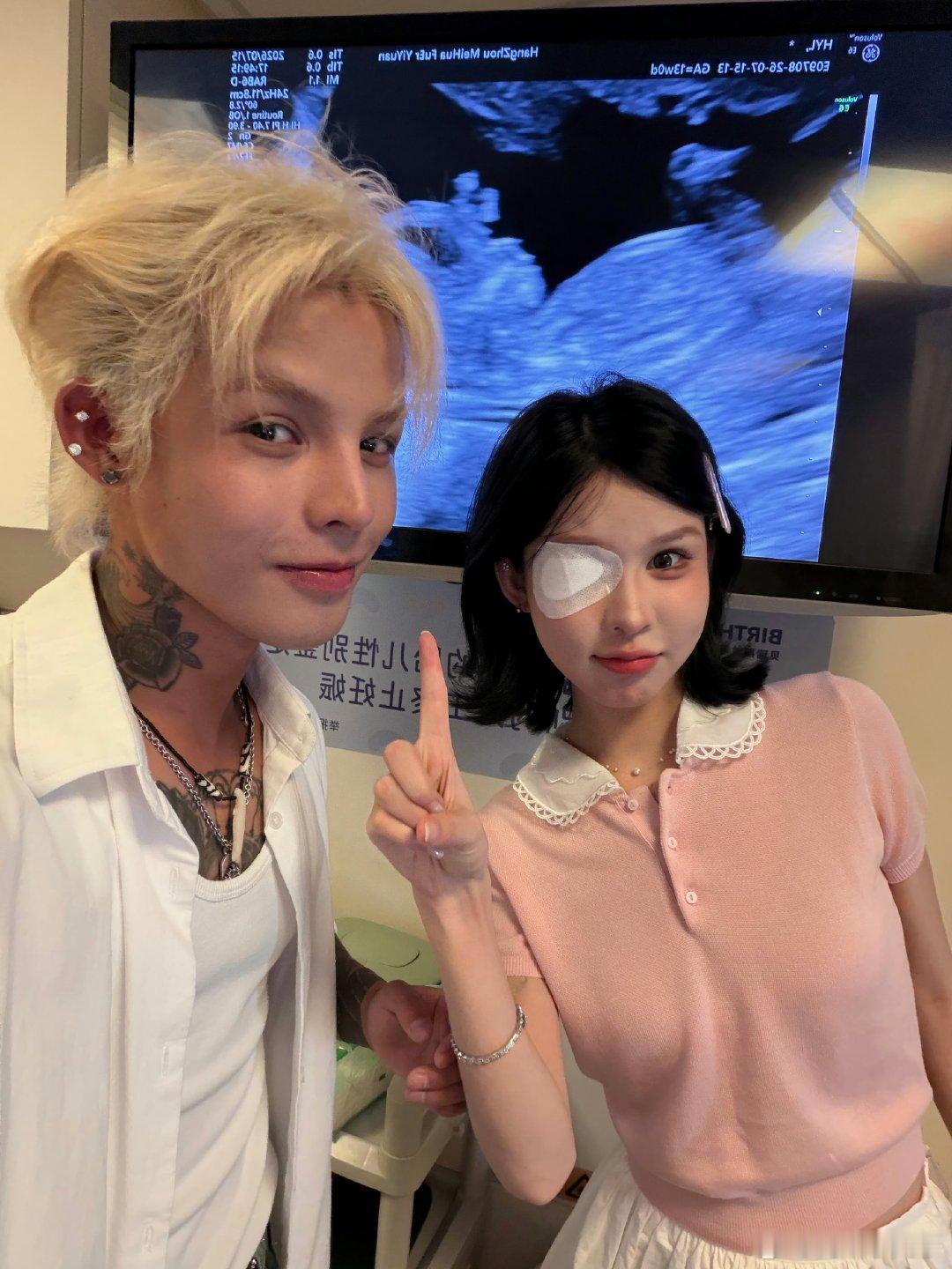 殷世航傲娇美孩子小名叫小方糖殷世航傲娇美孩子小名小方糖还没出生就已经有了这么有爱