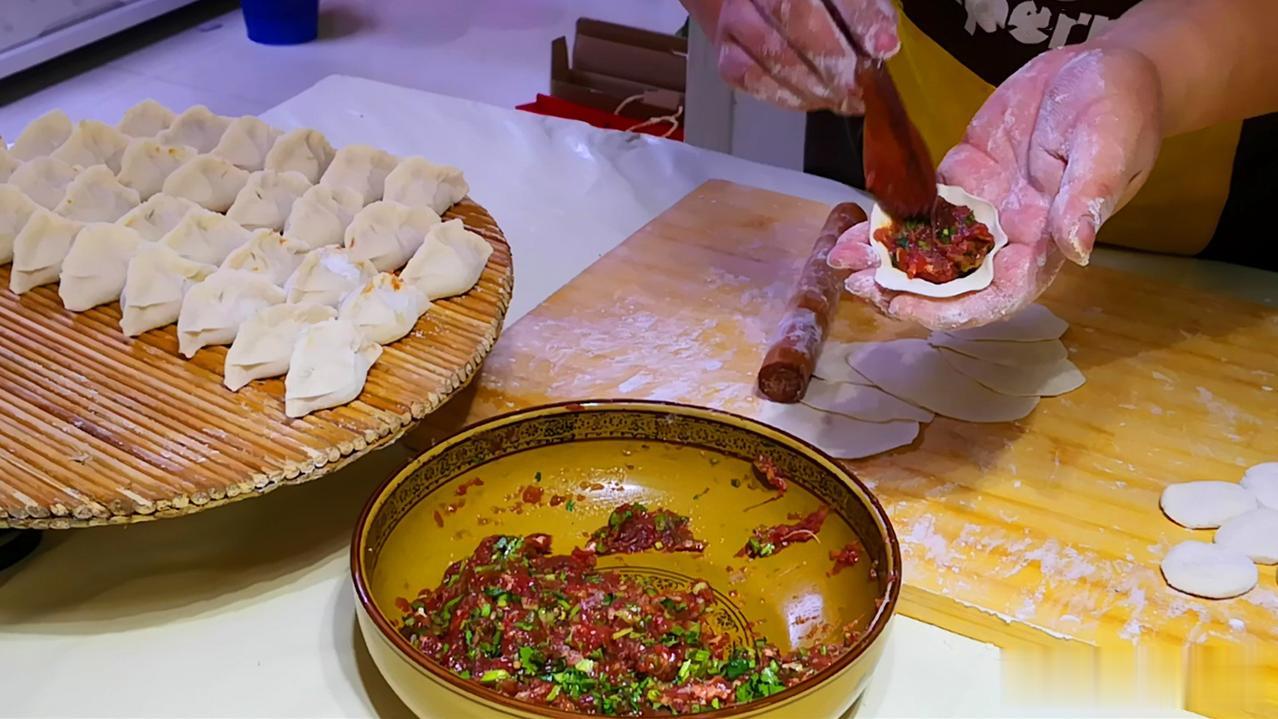 #健康乐享官# 【明日大暑吃什么？当然是饺子，大暑吃饺子，这个馅最适宜，比猪肉牛