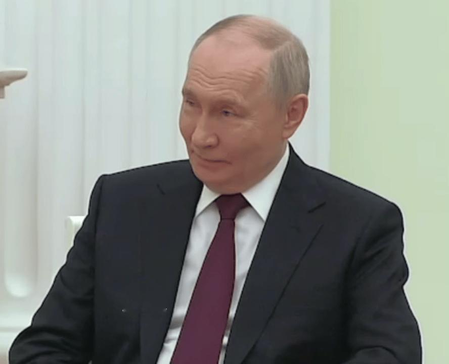 瓦洛佳小朋友  可爱