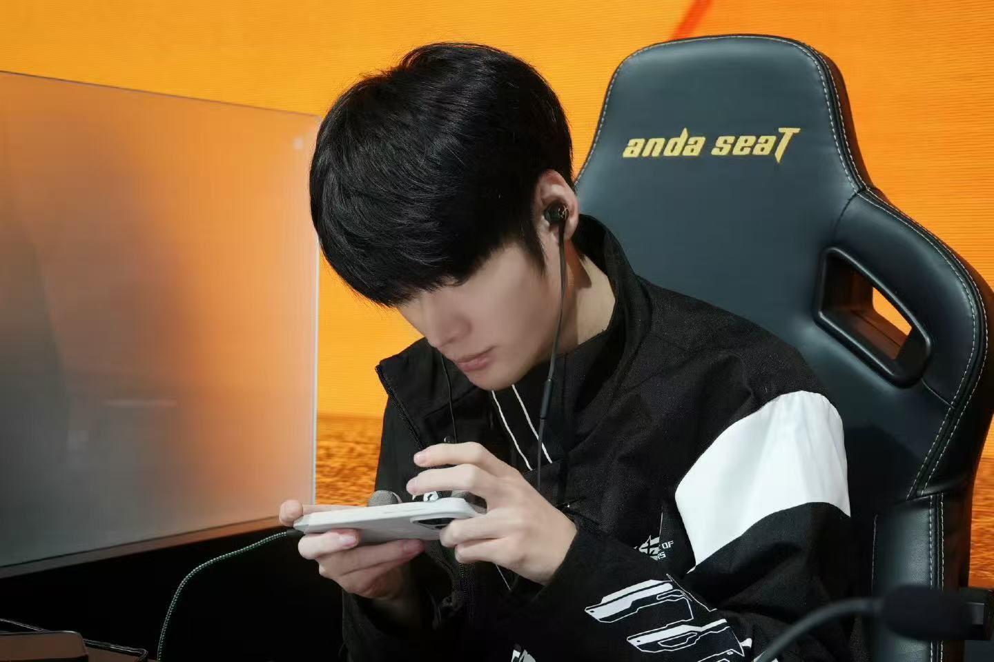 RW晋级歼灭冠军争夺战PEL春季赛第七周周决赛 最强歼灭小队挑战赛上演极限对决，