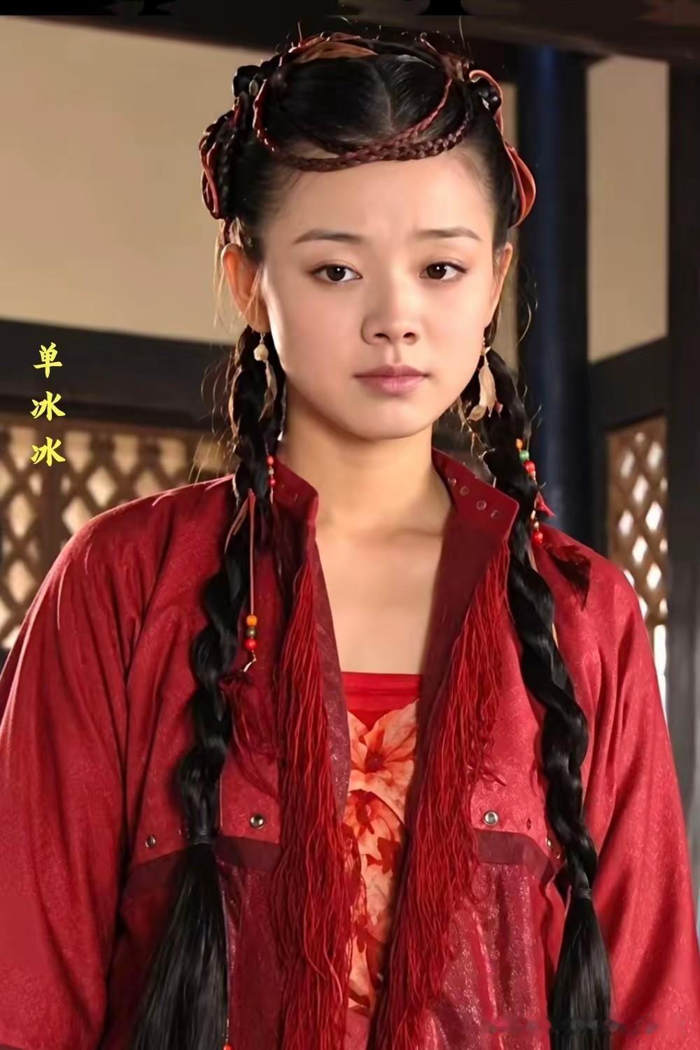想不到《隋唐英雄传》里面有这么多的美女啊！当年就只记得李蓉蓉和宇文成都的排队剧情