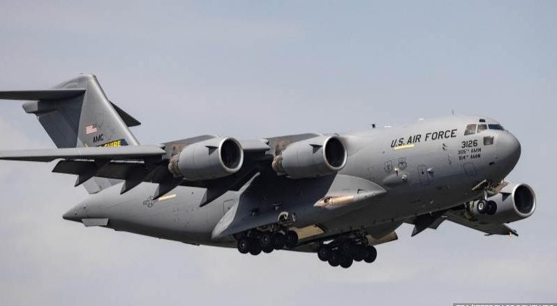 美军向加勒比地区增派兵力与军机，委内瑞拉局势持续紧张
据《华尔街日报》周二报道，