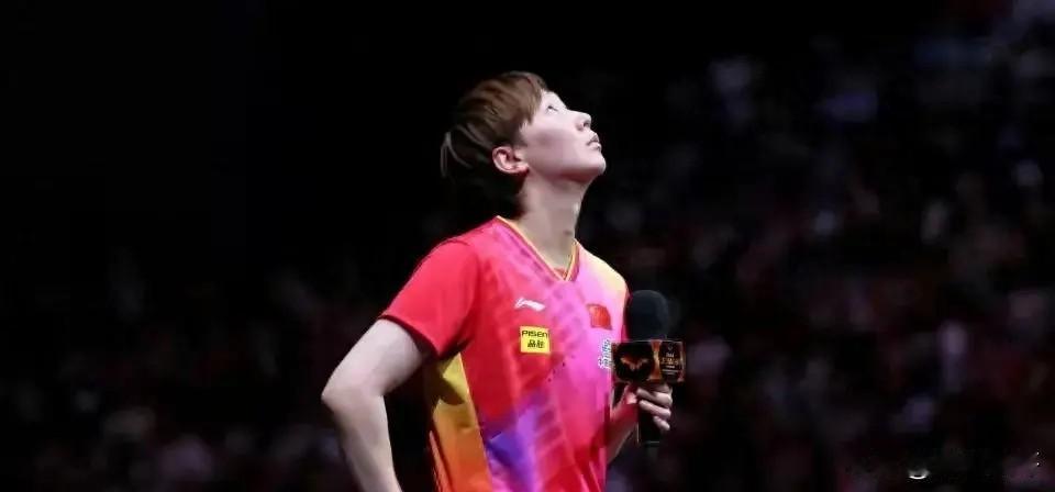 王曼昱归来即夺冠！4-2险胜王艺迪，德国站展现大魔王风采！
因家庭变故缺席亚锦赛