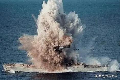 伊朗军舰在斯里兰卡以南海域疑遭潜艇袭击 或已致100人死亡。
当地时间3月4日，