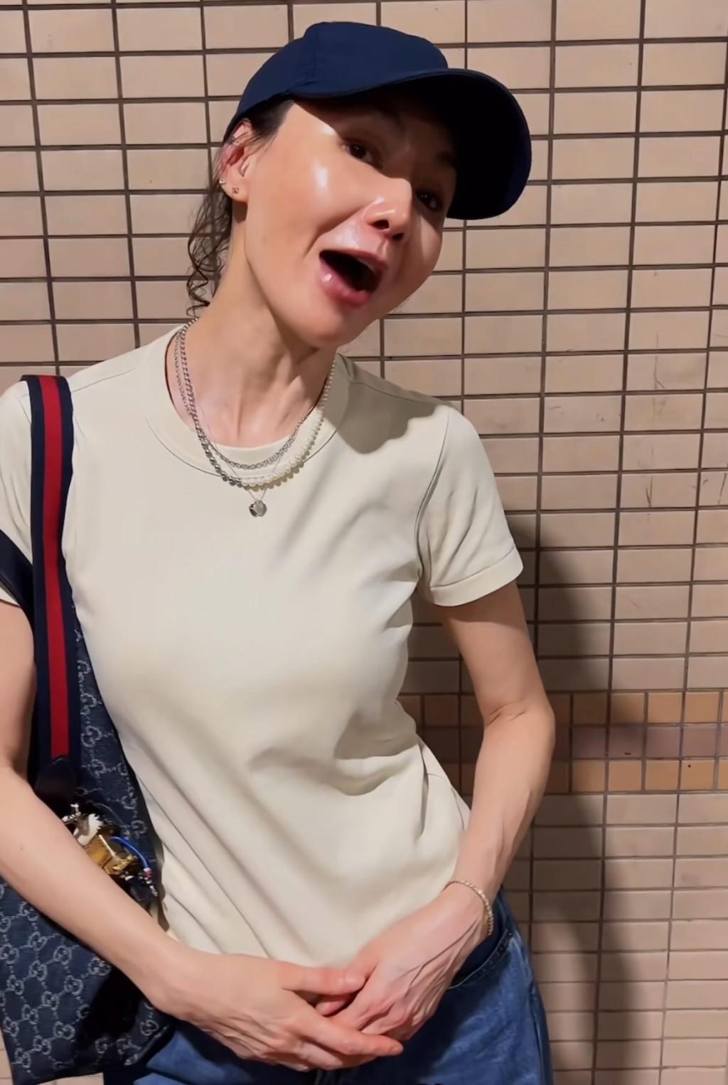 香港女星张曼玉情路坎坷令人心疼！导演王晶近日坦言，这位昔日港姐亚军在感情中屡屡受