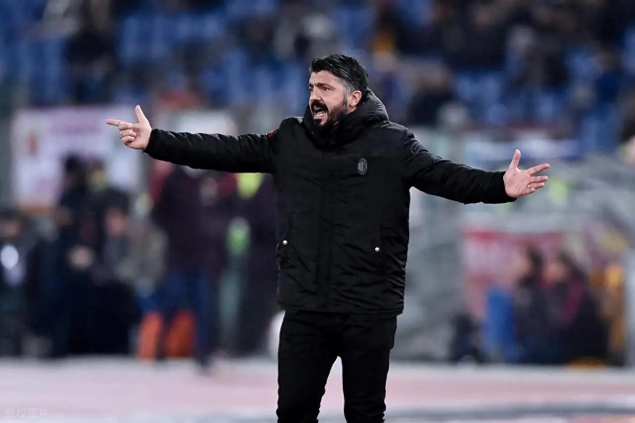 意大利的足球和我们一样，都是贵族运动。天底下没有新鲜事，有人的地方就有江湖，意大