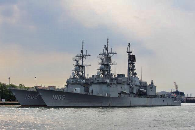 目前，台海军四条基隆级防空驱逐舰基本趴窝，作战系统失灵、零备件断供，被内部戏称为