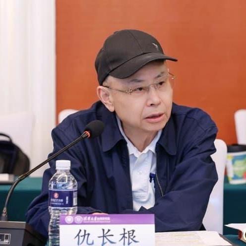 5月18日，仇长根教授接受专访，直言特朗普这次对待台湾的言论，就是彻底浇灭“台独