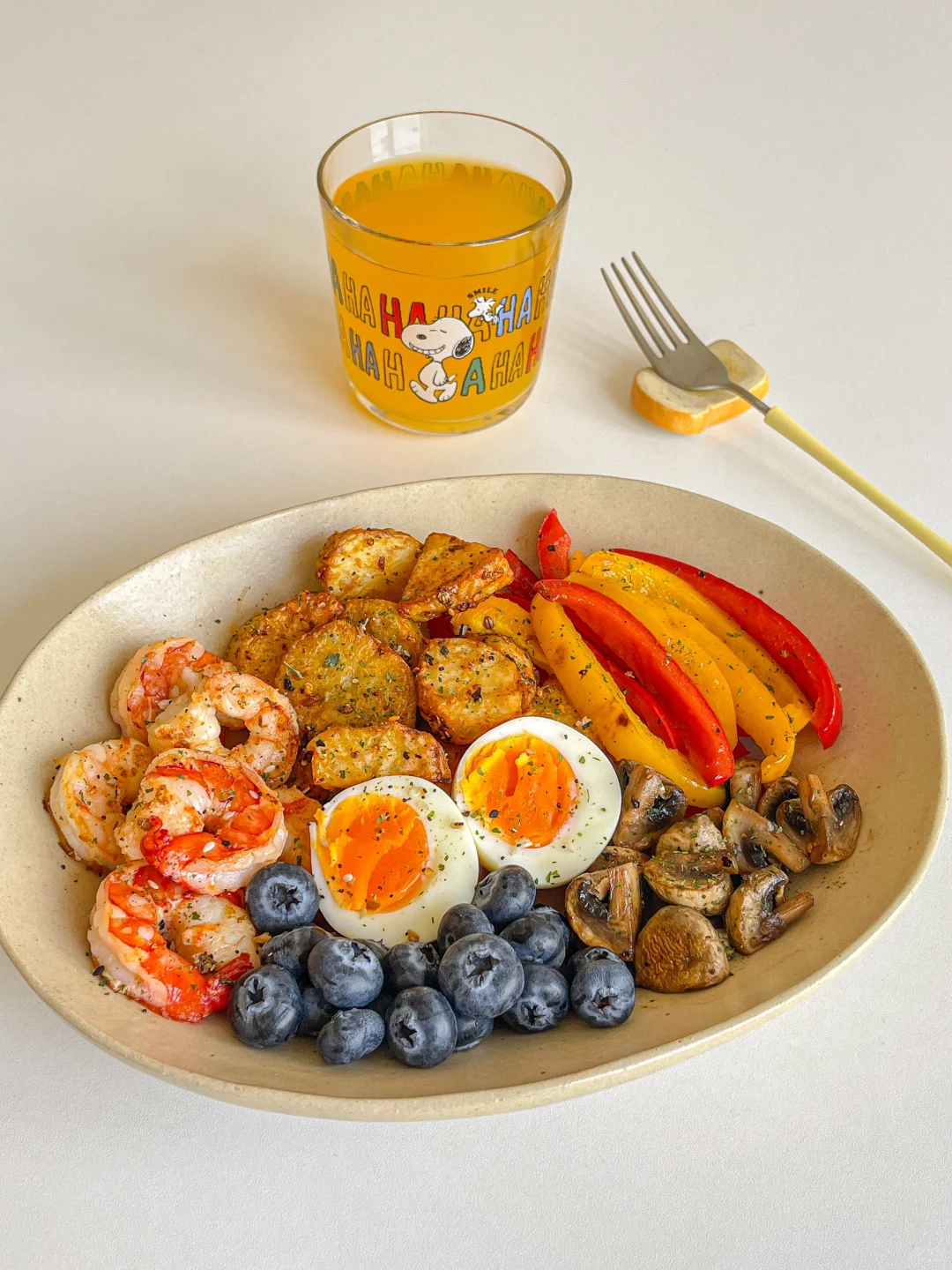 低卡一人食🫑彩椒烤土豆虾仁糖心蛋🍤橙汁🍊