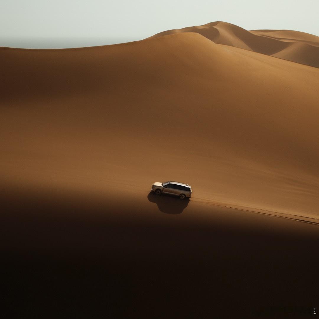 来吧，这条猜蔚来 ES9 租电版预售起步价，最快、最准的朋友送一条 NIO Li