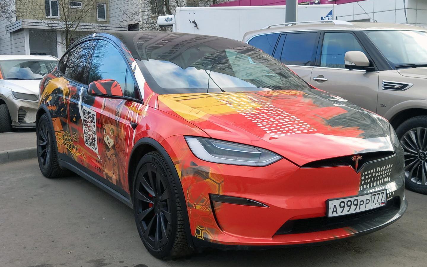 Tesla Model X / Chevrolet Camaro / Li Xi
