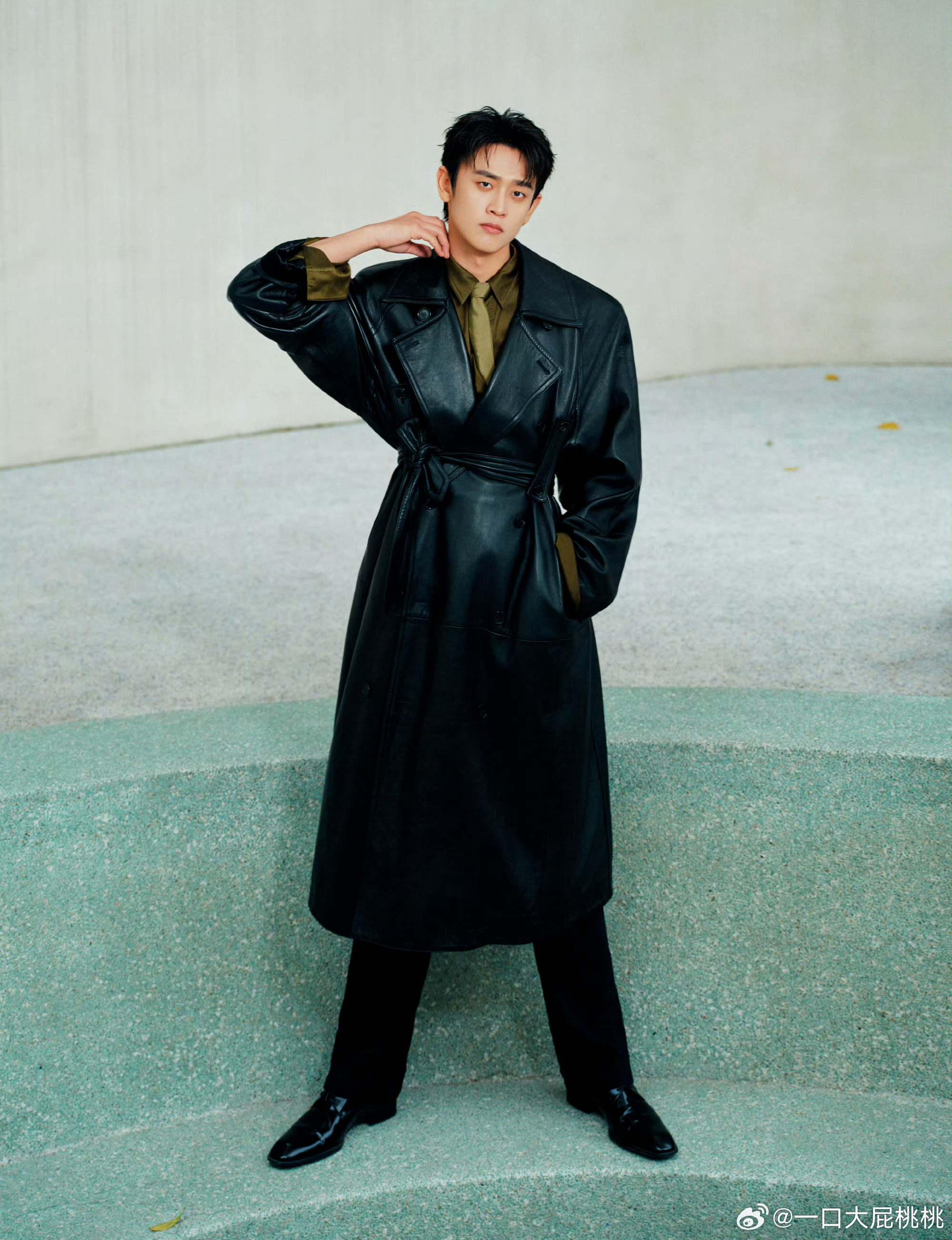 王天辰今天redgala盛典的造型，Saint Laurent 2026 春夏男