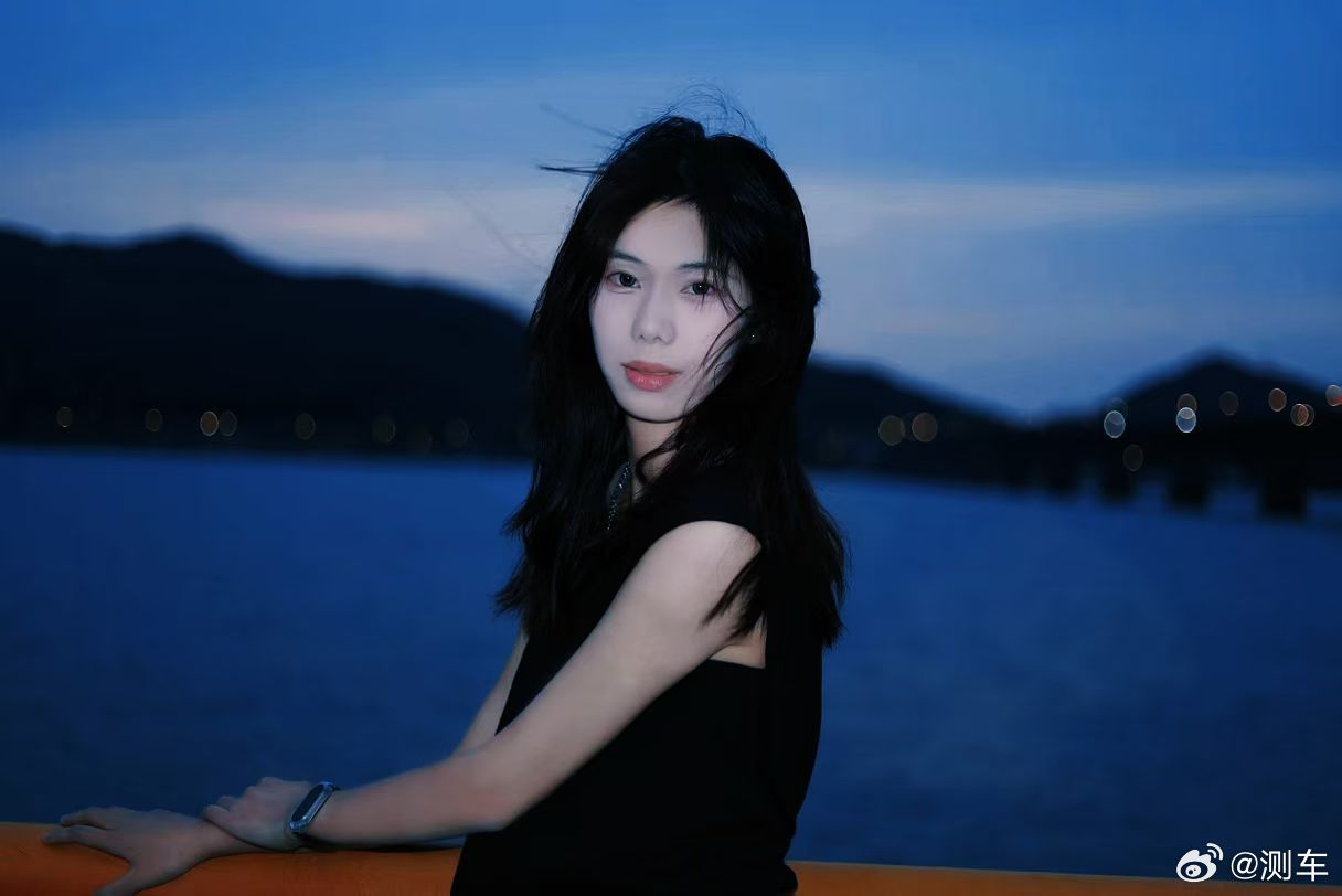 天在将黑未黑时最美蓝调时刻蕾蕾的日记