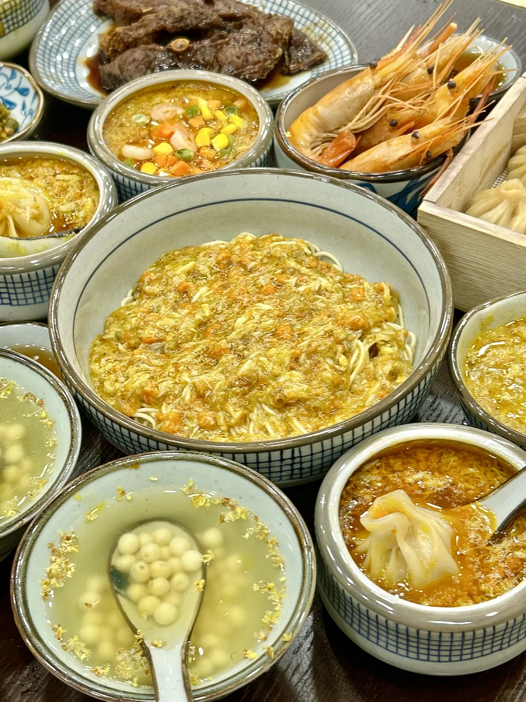 不用去杭州了！就在IFS，流油的蟹黄包！