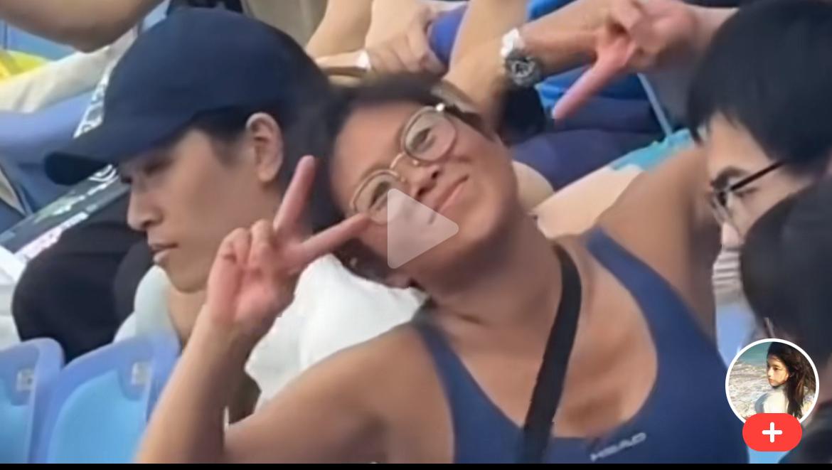 谢云的前夫杨忠现在可能很开心，
因为他离开了这个性格古怪的女人。

谢云和杨忠的