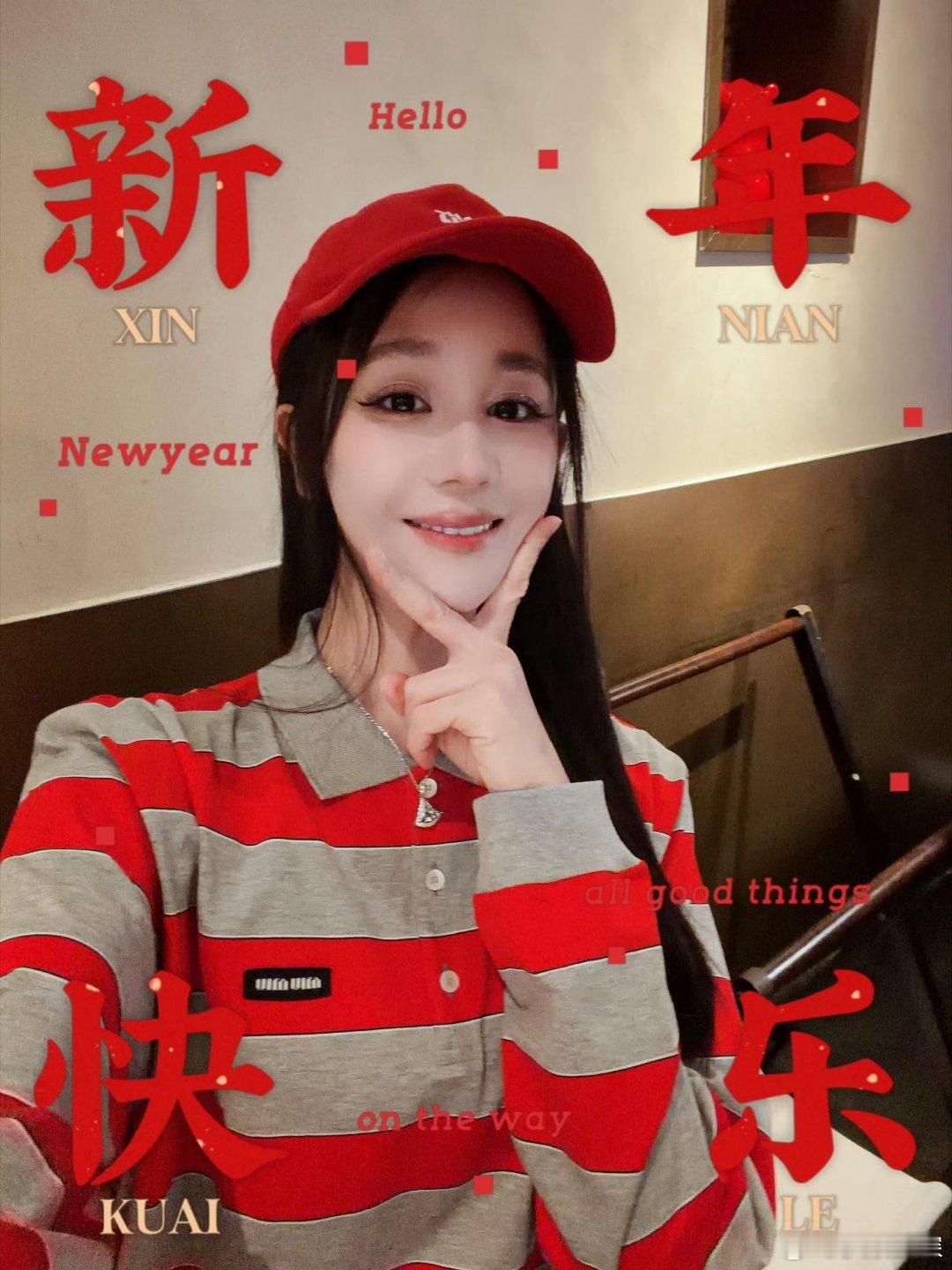 海陆变样了当年紫薇的婴儿肥看着可爱，现在海陆瘦出清晰下颌线，又美又飒太有女性魅力