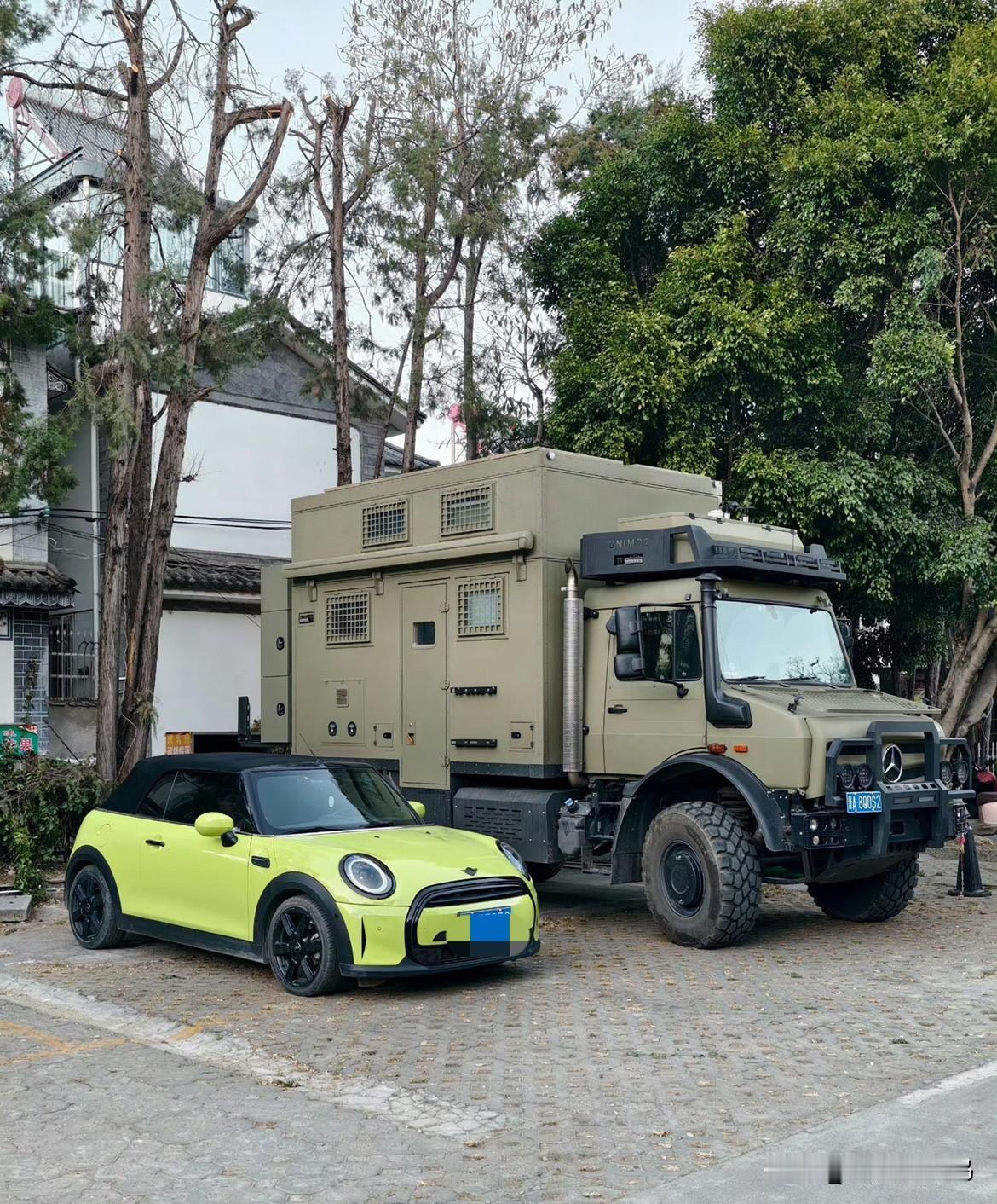 现在的车越出越大，对不少新手来说开大车出行是个挑战，今天来盘点一下
360°全景