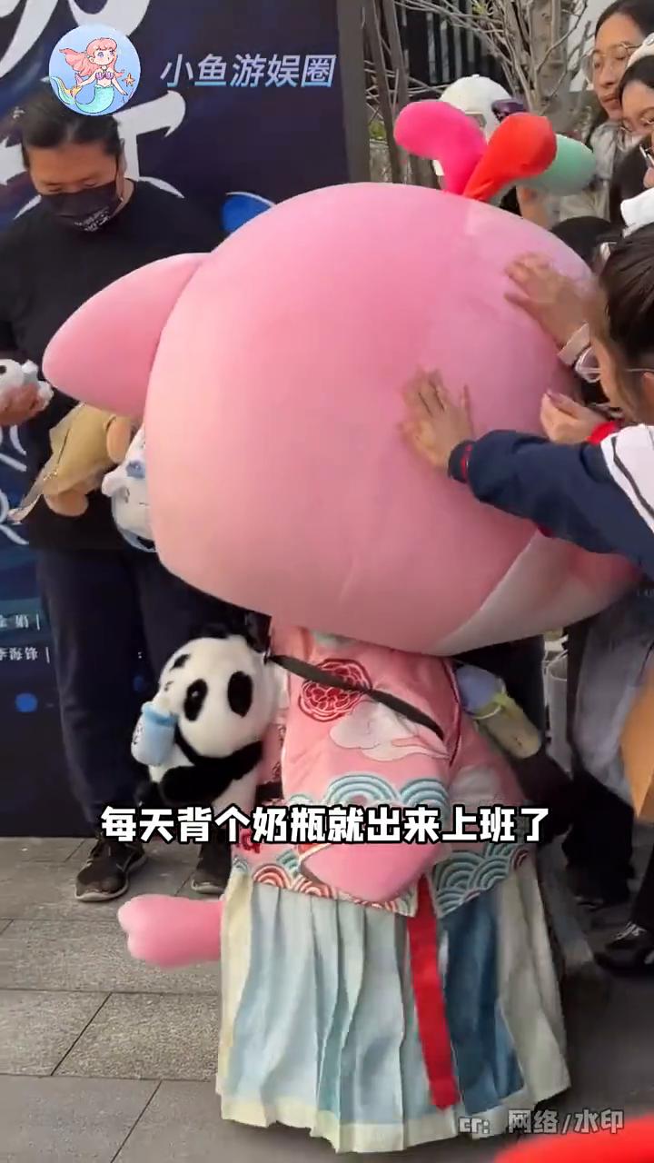 请问这样的宝宝鸡真的不能人手一只吗？
让小孩当内陷的真的是天才，没想到全运会都结