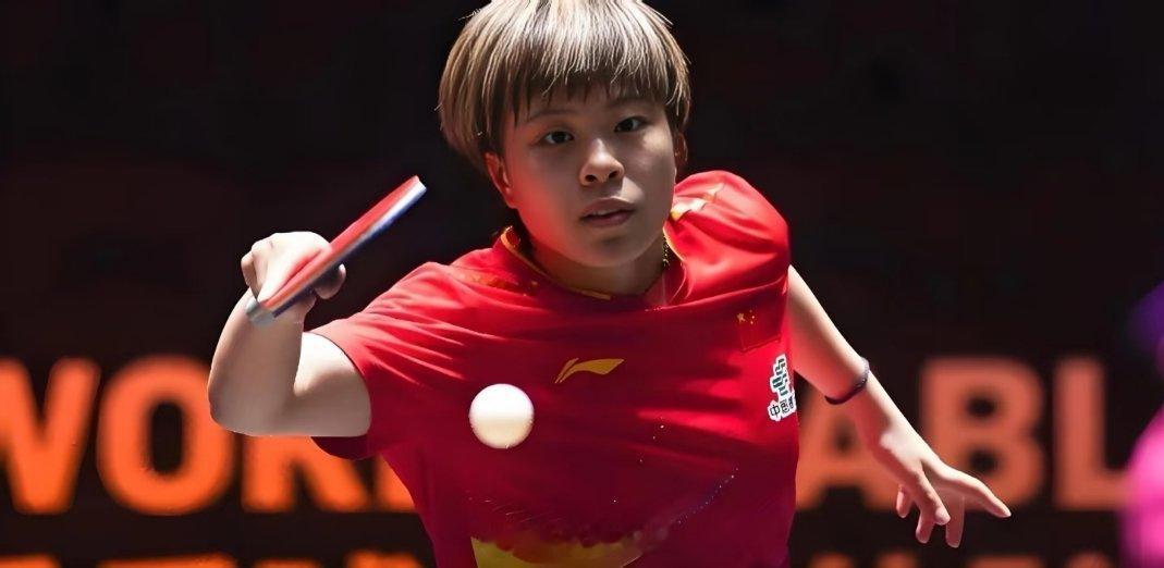 WTT中国大满贯女单第二轮，国乒选手王艺迪迎战中国台北名将郑怡静。双方激战四局，