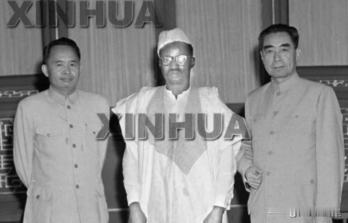 1960年10月25日，新中国与马里共和国建交，马里为撒哈拉以南最早与华建交的国