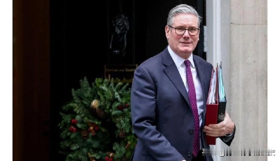 英国首相斯塔默称美国应为其在委内瑞拉的行动辩护。
路透伦敦1月5日电——英国首相