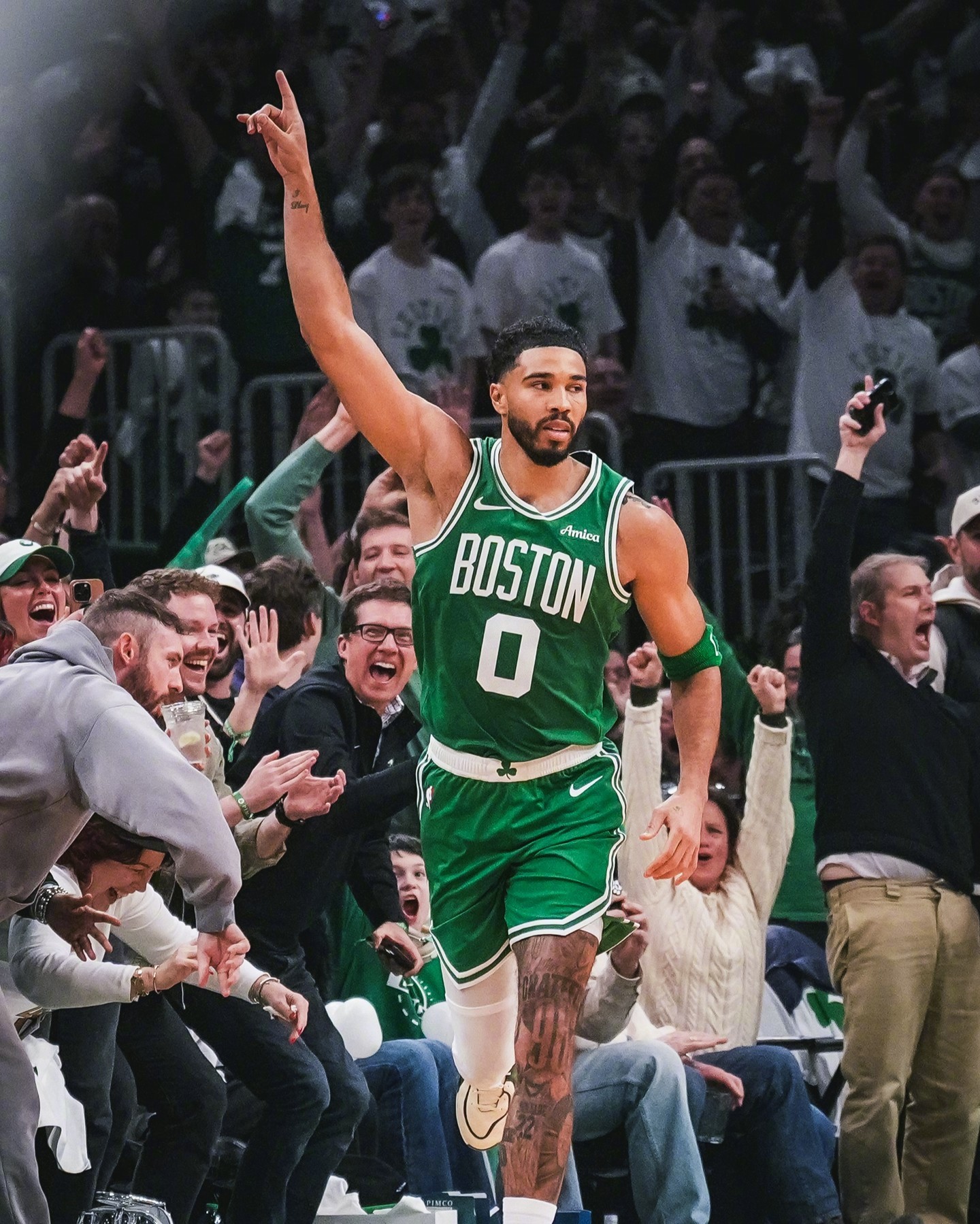 塔图姆：“这是情绪纷飞的一天，一路走来漫长而艰辛。上帝是最伟大的。很多时候我曾自