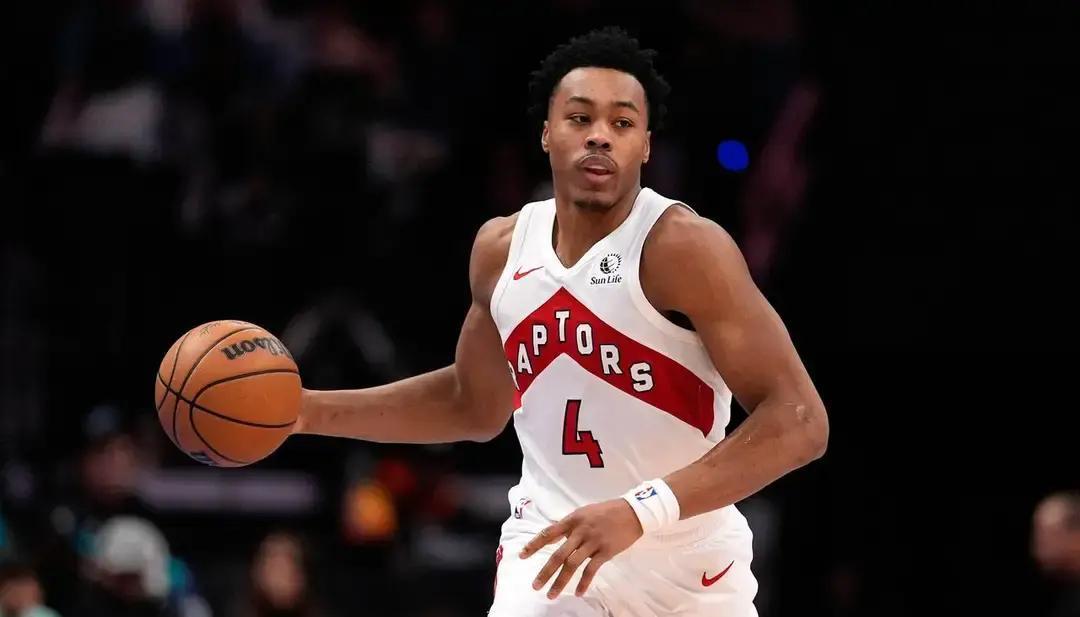 别盯着数据栏比较巴恩斯和英格拉姆了，这根本不是一场公平的较量。
 
猛龙把巴恩斯