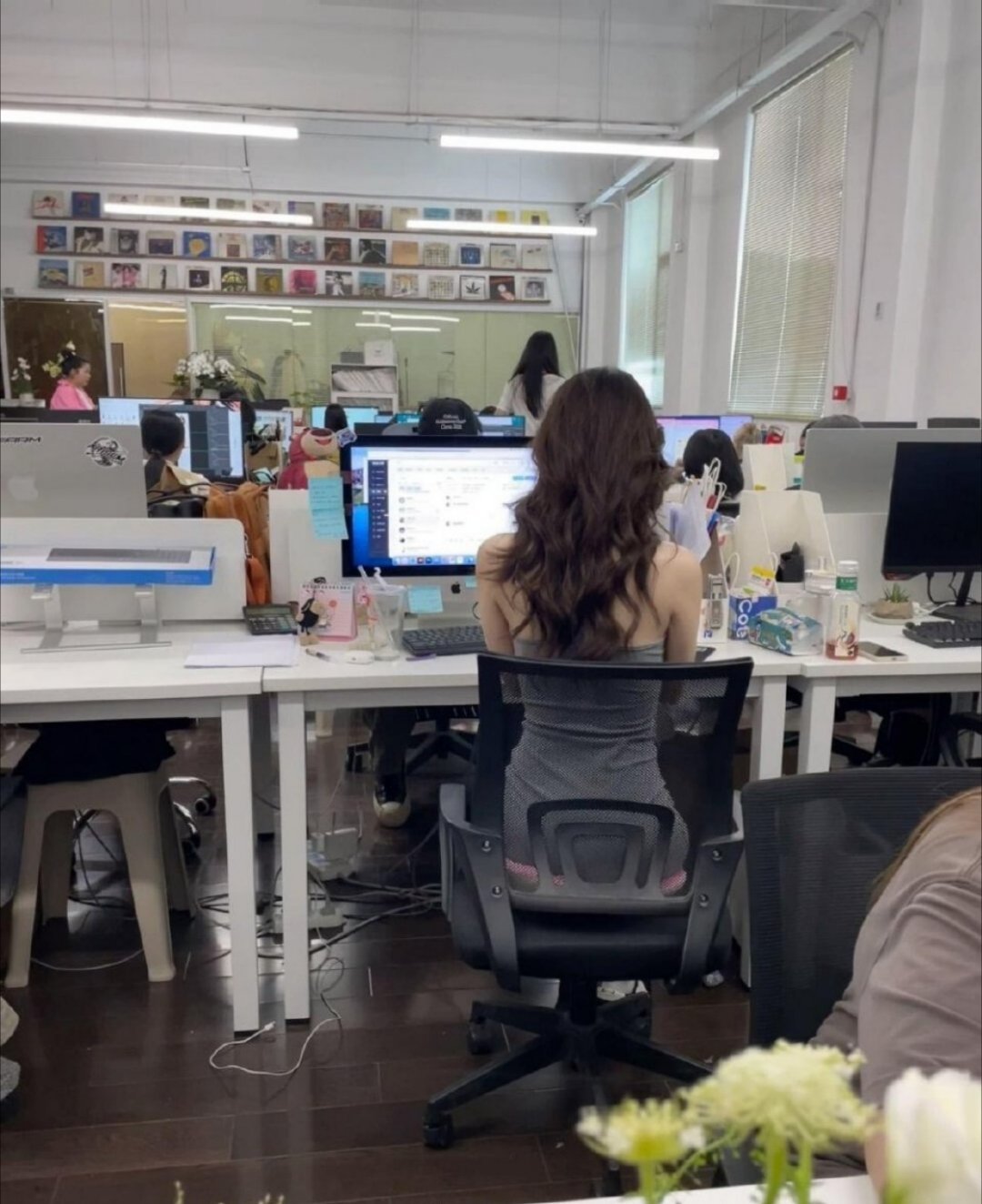 全公司最不会离职的人终于出现了你觉得公司哪个岗位最稳？行政、财务、业务、保安？ 