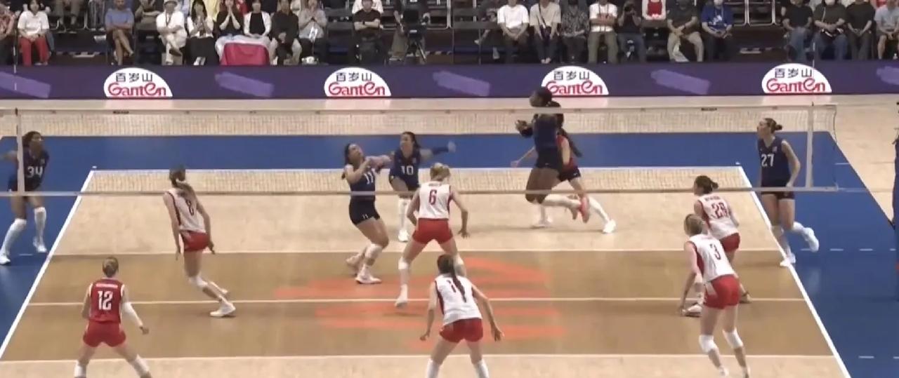 2026年世界女排联赛日本站，
美国女排大比分2：3不敌波兰女排，
五局比分25