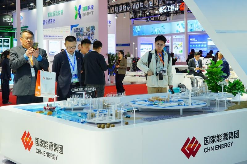 氢能产业链的每个环节都蕴含着巨大的发展潜力，但如果要论及最具爆发力和决定性作用的