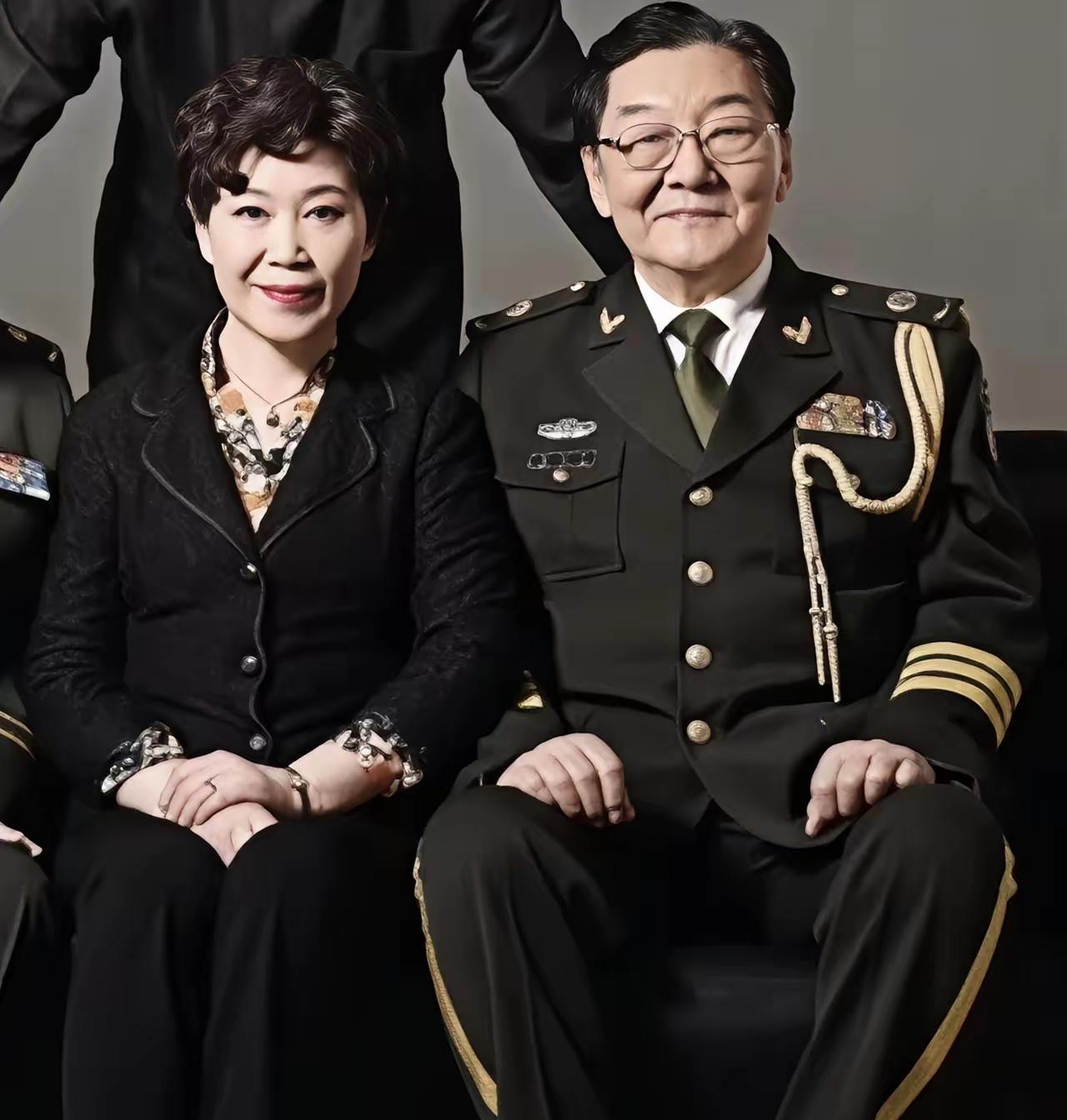 翟俊杰走了：银幕上写尽家国，心底最放不下的是她
 
近日，中国电影界传来一声沉重