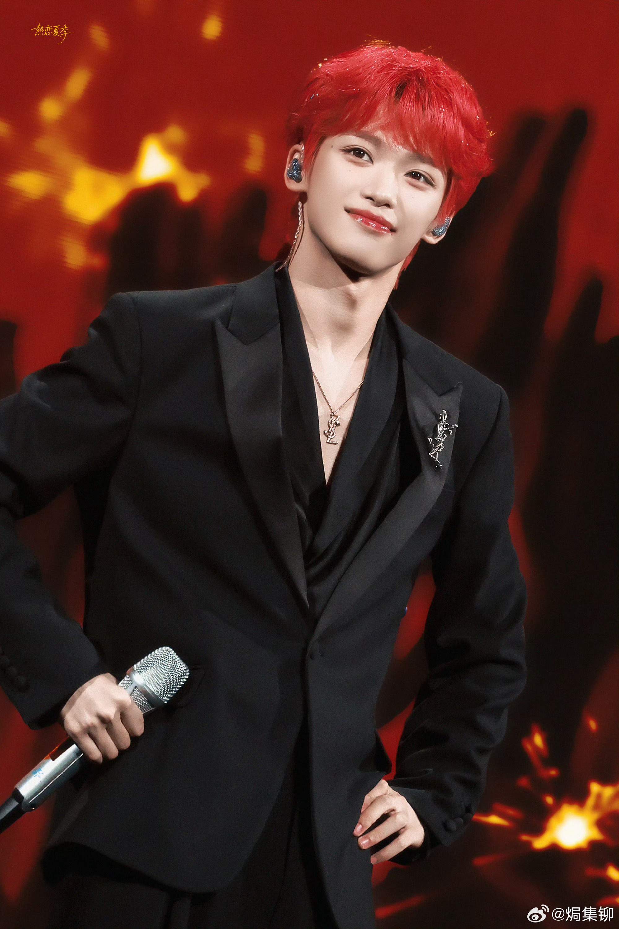 梓渝青年歌手梓渝“你是我跨越山河万里，携带着芳香也要碰面的光” "𝓨𝓸𝓾 