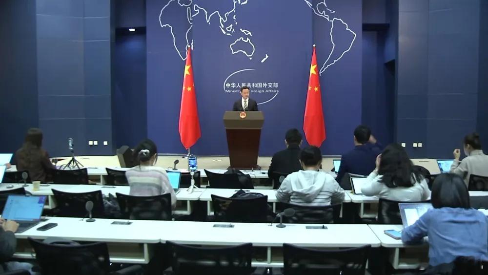 中国敦促日本履行战败国义务 12月2日，外交部发言人林剑表示，中方坚决反对日方倒