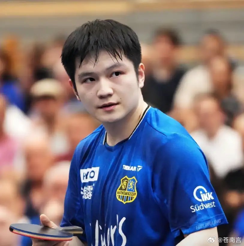 王楚钦首夺世界杯冠军王楚钦获得世界杯男单冠军，最高兴的人就是樊振东了，他终于可以